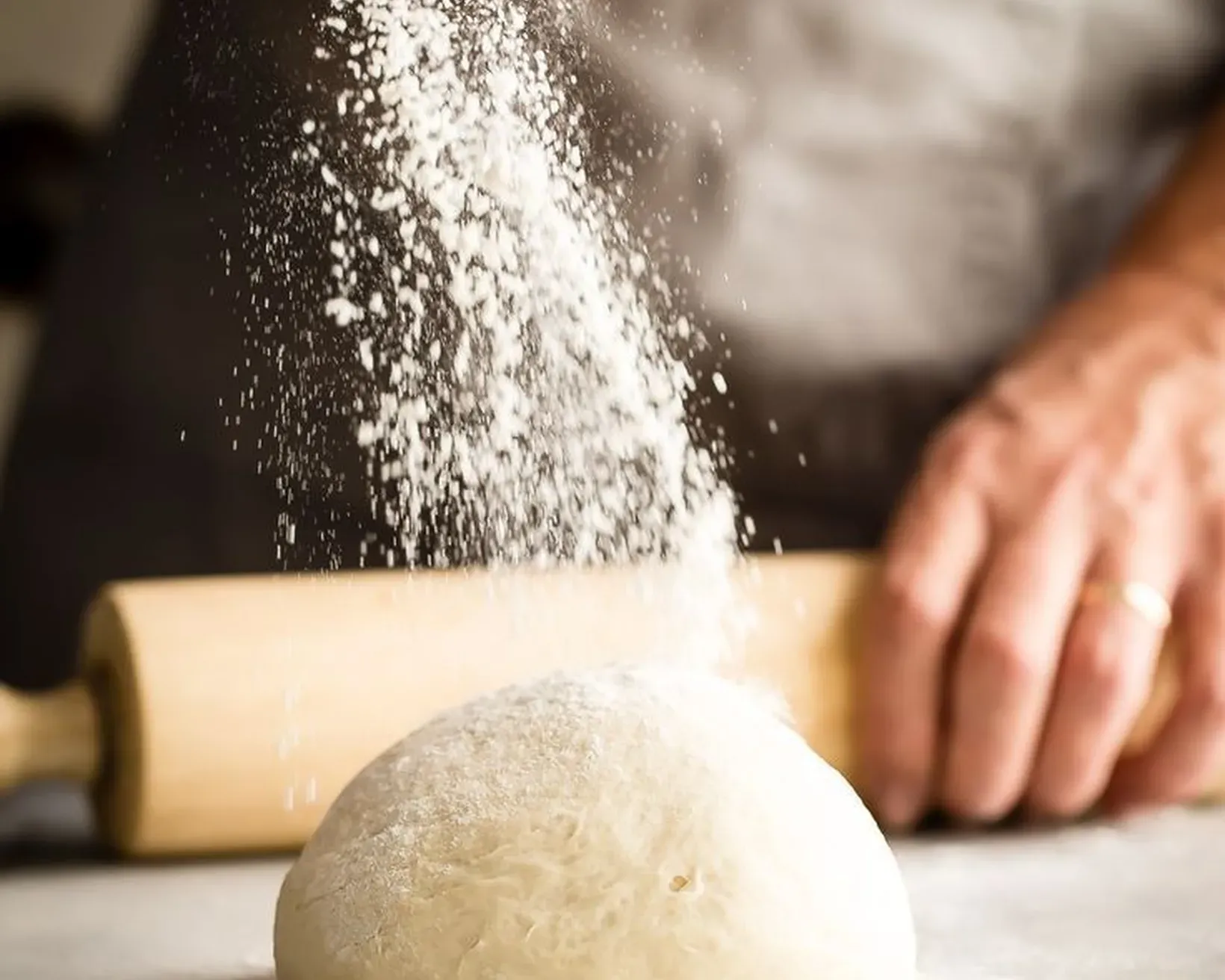 CHEWY PIZZA CRUST http foodnessgracious com 2015 11 sausage and egg breakfast pizza